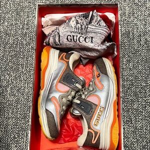 Gucci Ultrapace Sneakers - Silver Metallic Tejus Print - Size EU 34